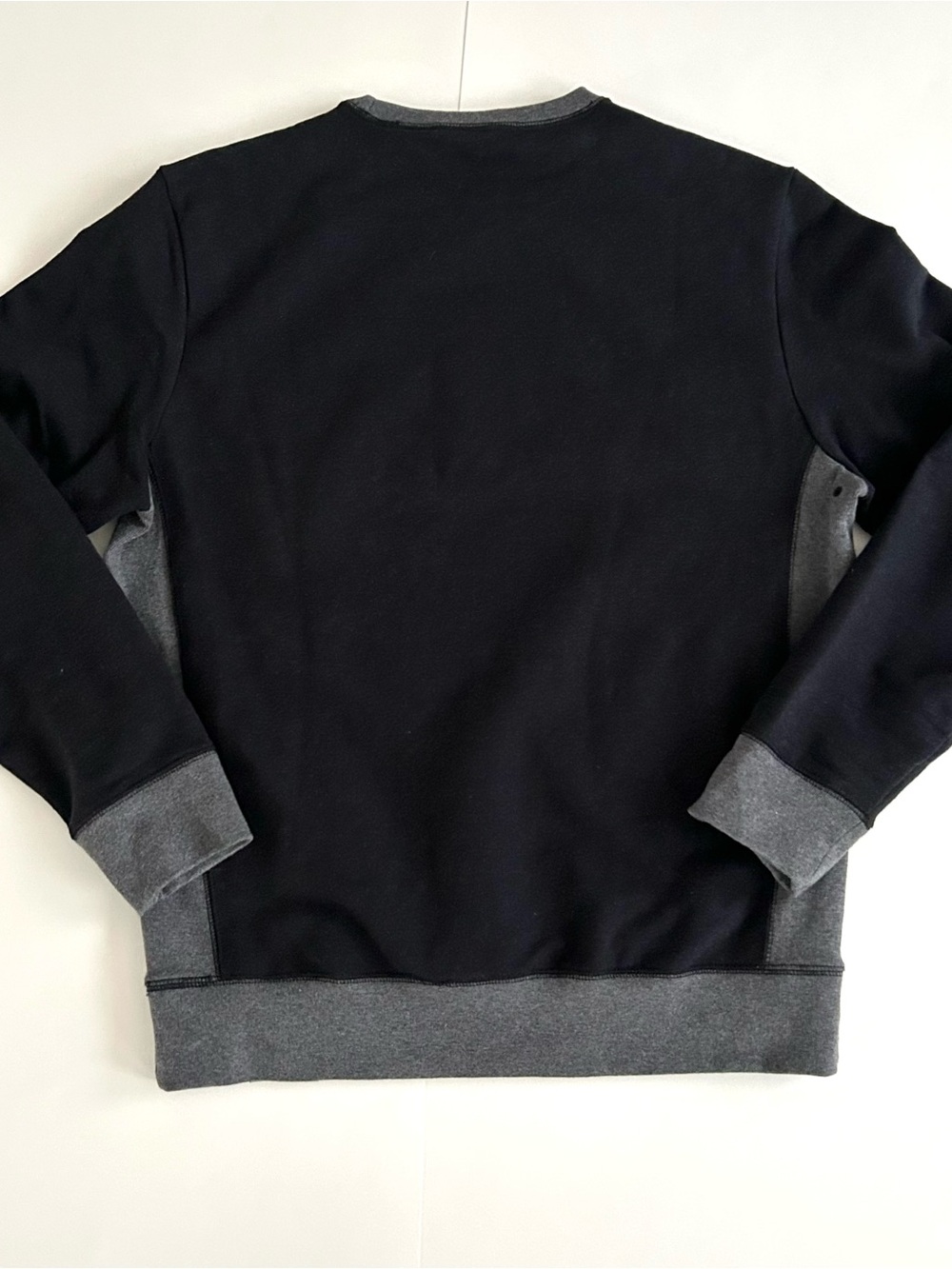 Victorinox Swiss Army Knife Cotton Sweatshirt - Size L Tailored Fit - Mens - Picture 5 of 9